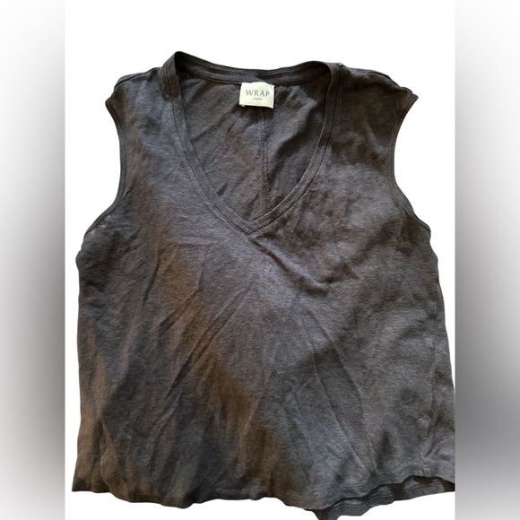 Wrap London Vneck Linen Tank and Acid Wash Tie Dye Junk de Luxe Tee - Picture 6 of 10
